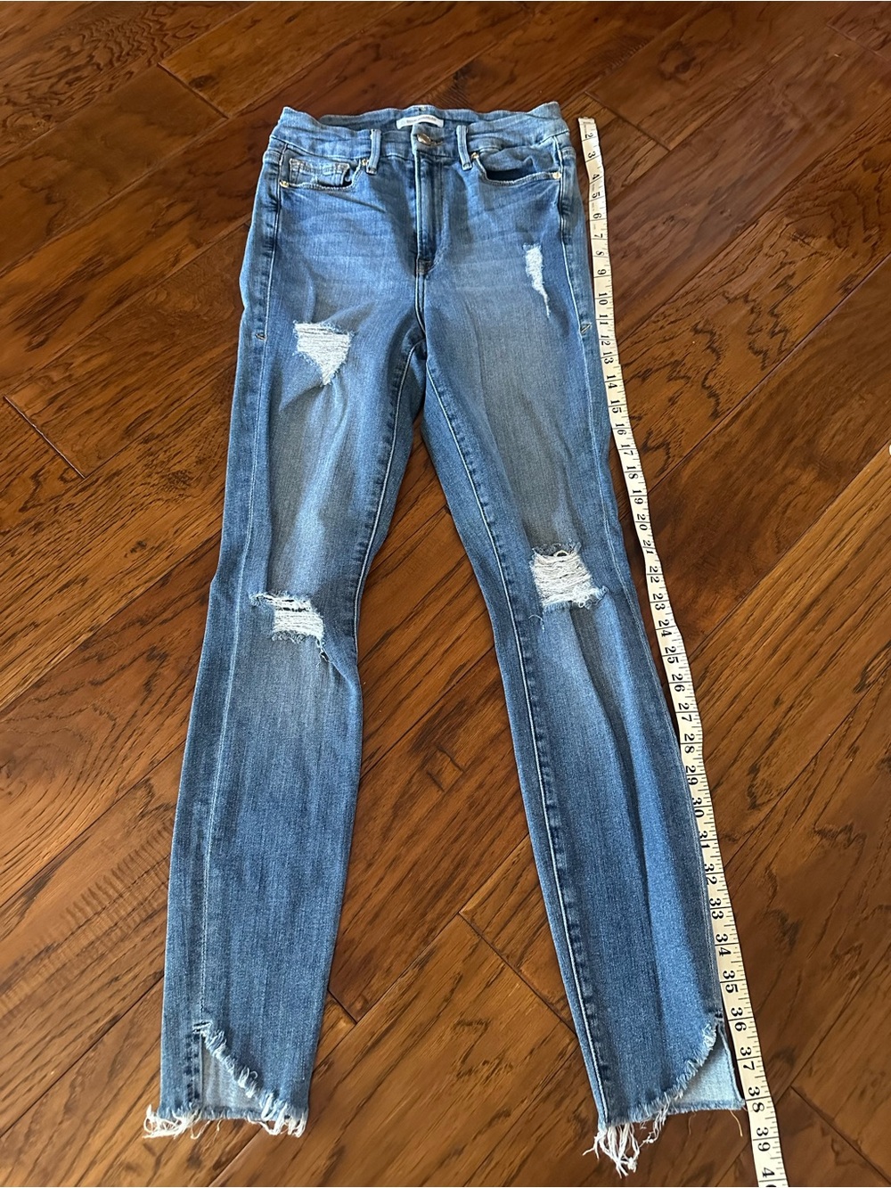 Good American Skinny Ripped Jeans - Light Blue